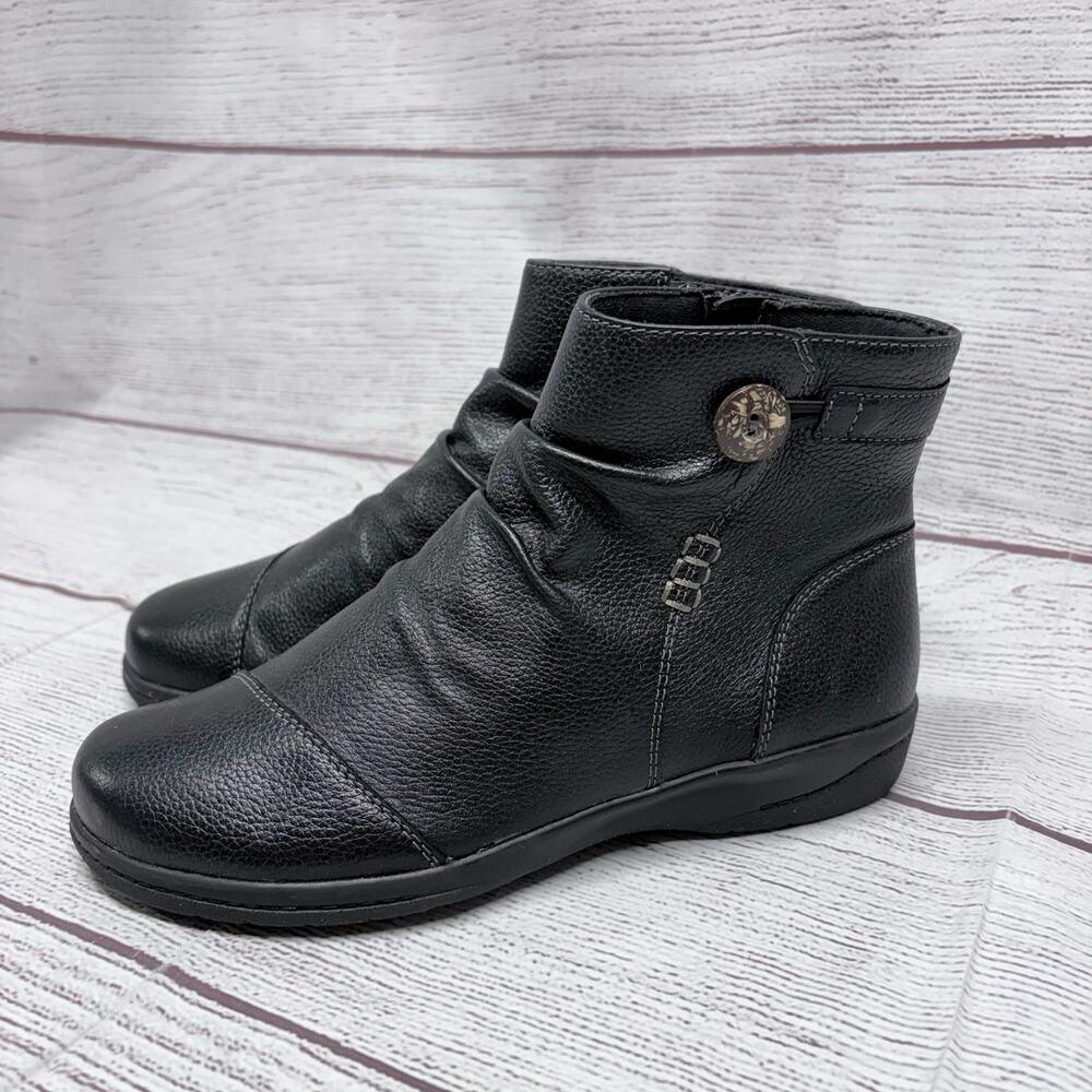 Clarks Cheyn Zoe Black Leather Ruched Ankle Boots Womens Size 6.5 Comfort Zip